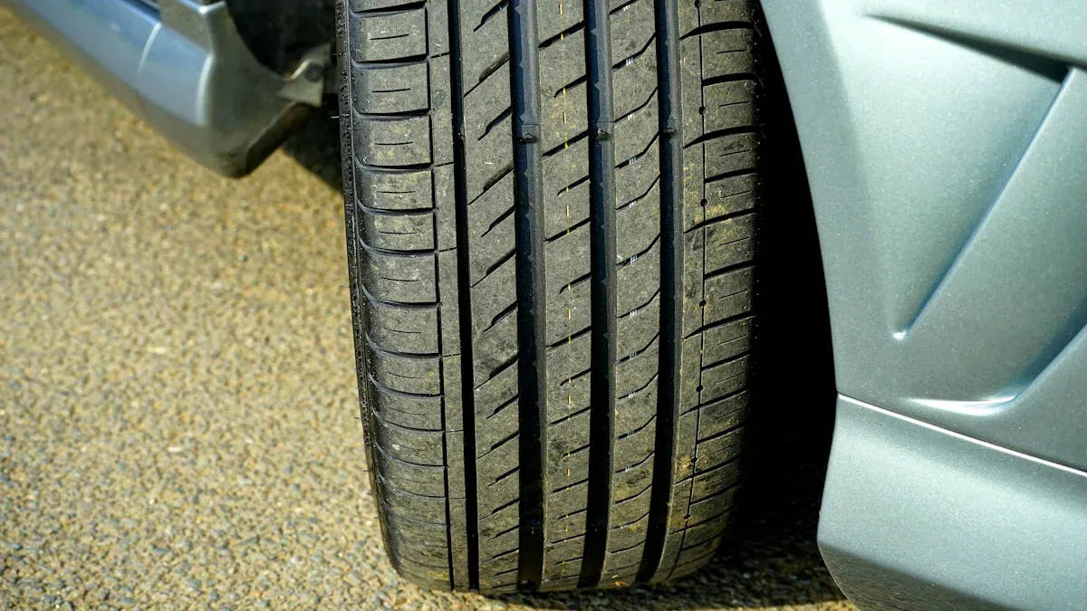 Identifying When the Edges of Tire Are Worn