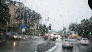 Test režimu deště: Jak náš ruční skener dezénu pneumatik udržuje přesnost 0,1 mm za mokrých podmínek